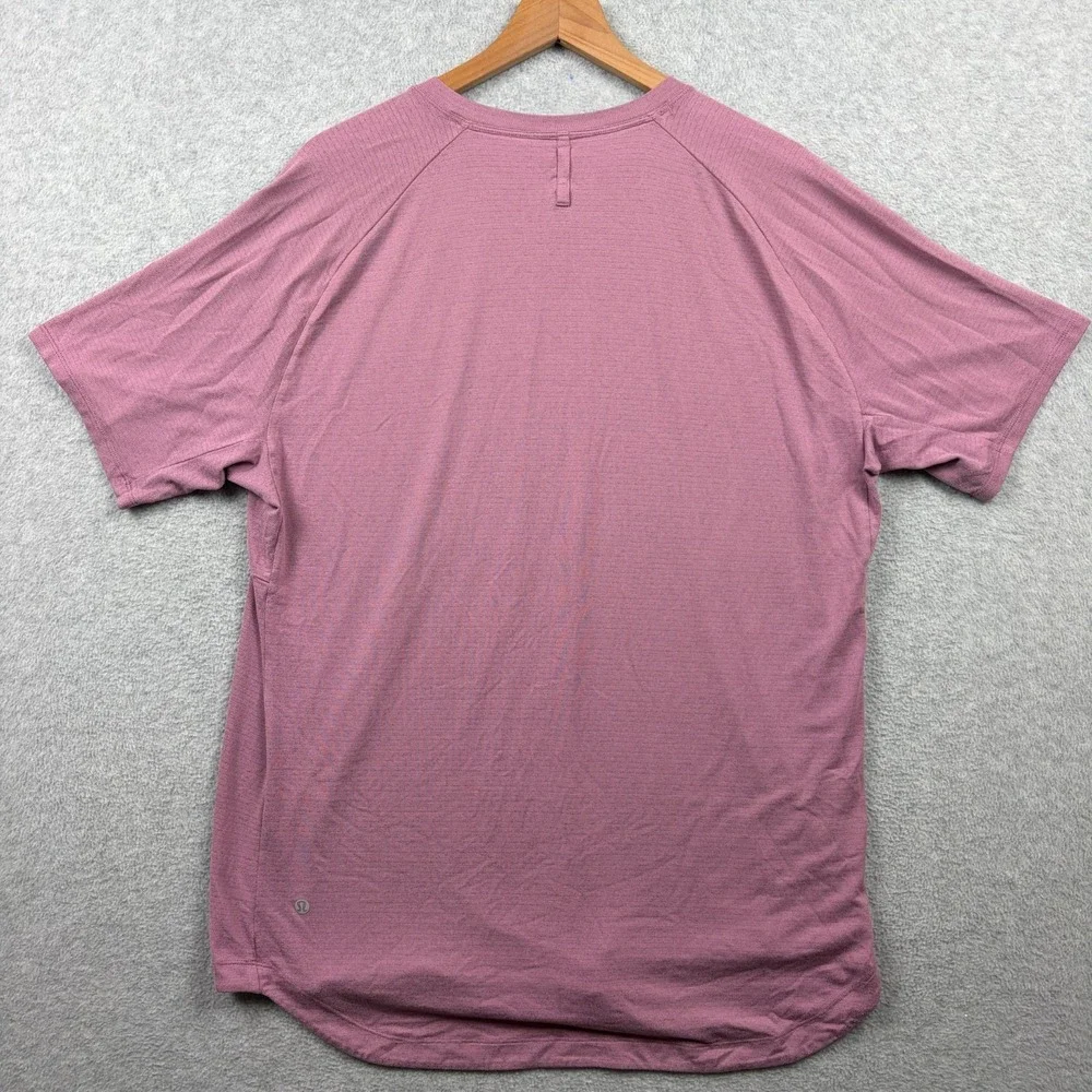 Lululemon Drysense Shirt Mens XL Dusty Pink Short Sleeve Curve Hem Stretch Tee